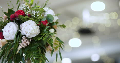 Flowers-On-Table-Beautiful-Flowers-1