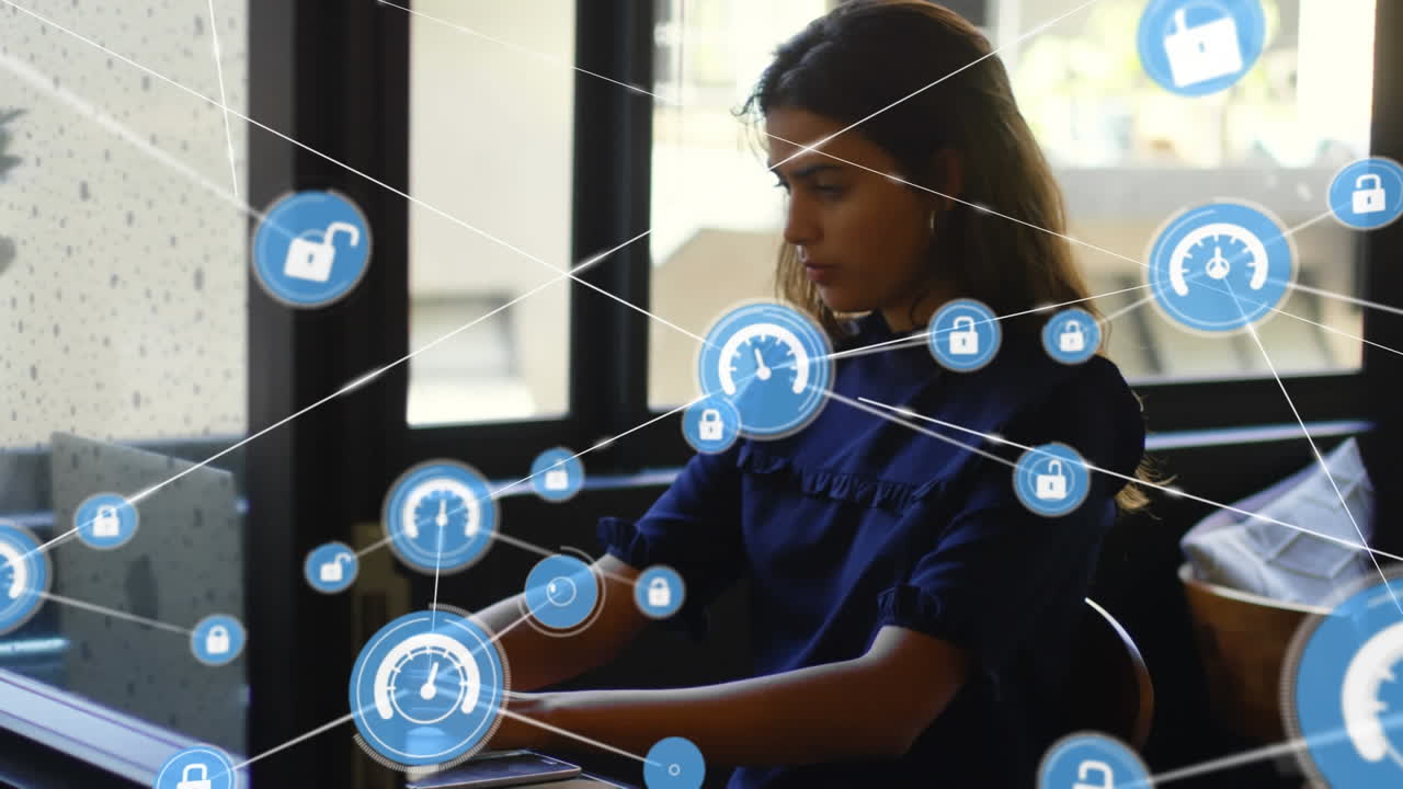 animación de una red de conexiones con iconos sobre una mujer de negocios usando una computadora portátil