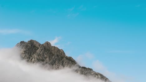 Tryfan-Mountain-Snowdonia-Wales-Timelapse-Surrounded-With-Clouds