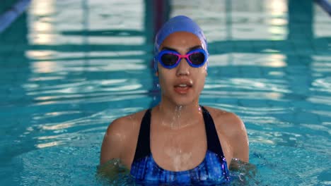 swimmer training in a swimming pool