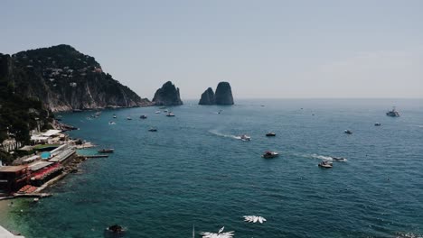 Drone-shot-of-Capri,-Italy's-Bay-of-Naples