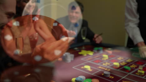 gente jugando al póquer en las vegas