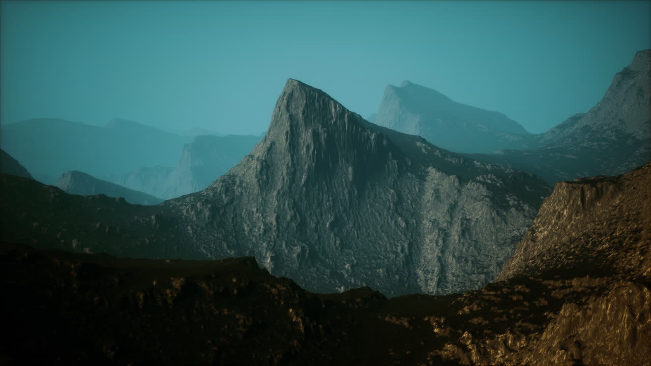 fría tierra de otoño brumosa en sombras coloridas