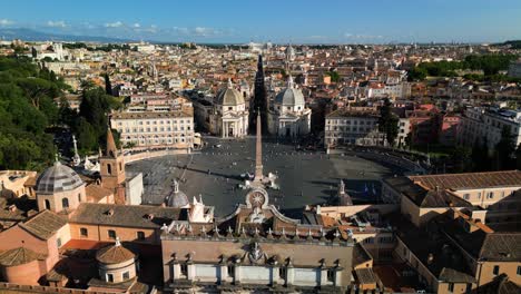 로마의 피아자 델 페폴로 (piazza del popolo) 위에서 찍은 화려한 공중 사진