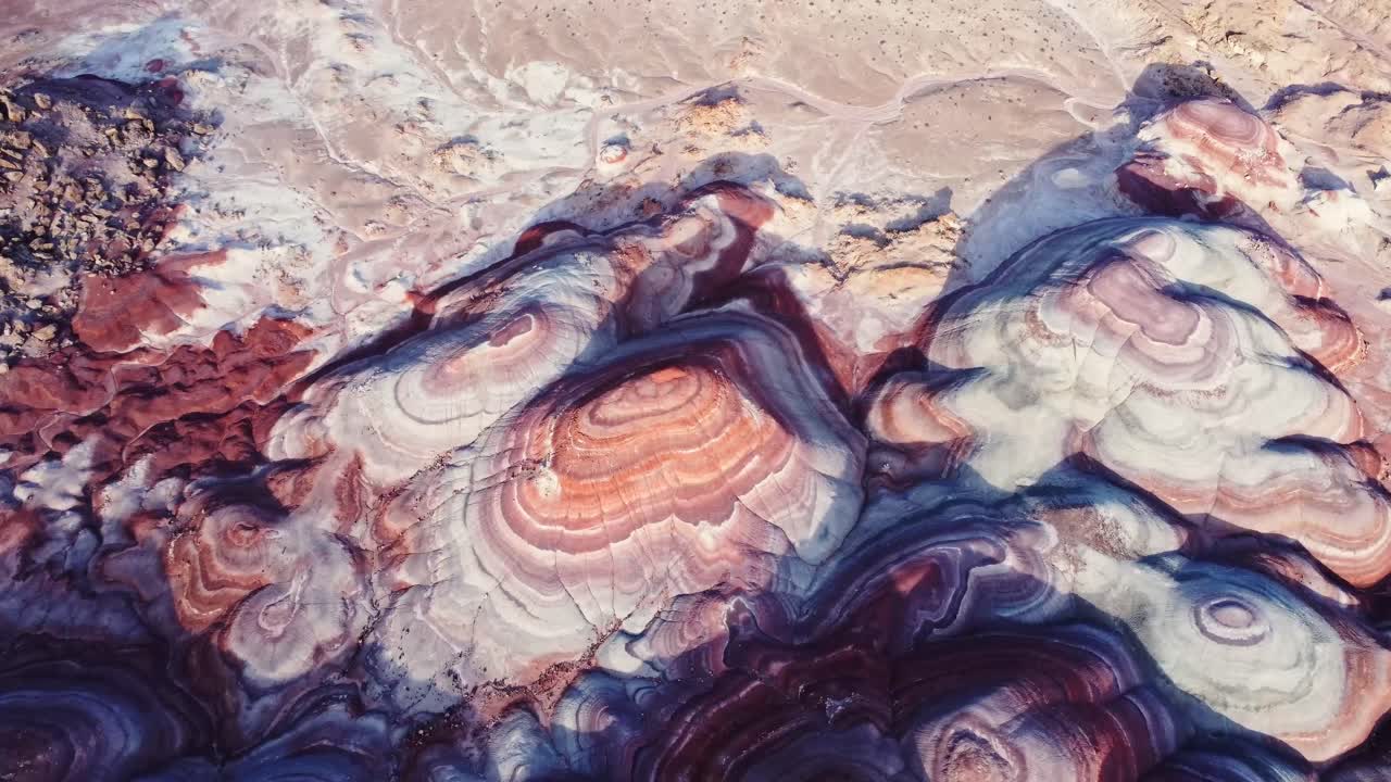 colinas del arco iris en un día soleado en utah