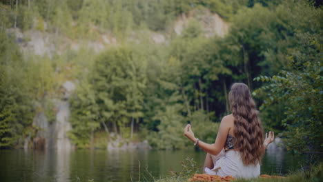 Yoga-Für-Innere-Heilung-Und-Geistige-Klarheit