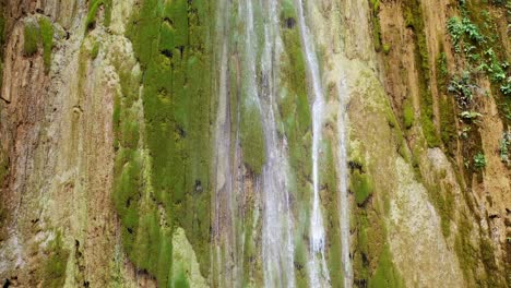 Vista-De-La-Cascada-Salto-Del-Limón-En-La-Península-De-Samaná,-República-Dominicana