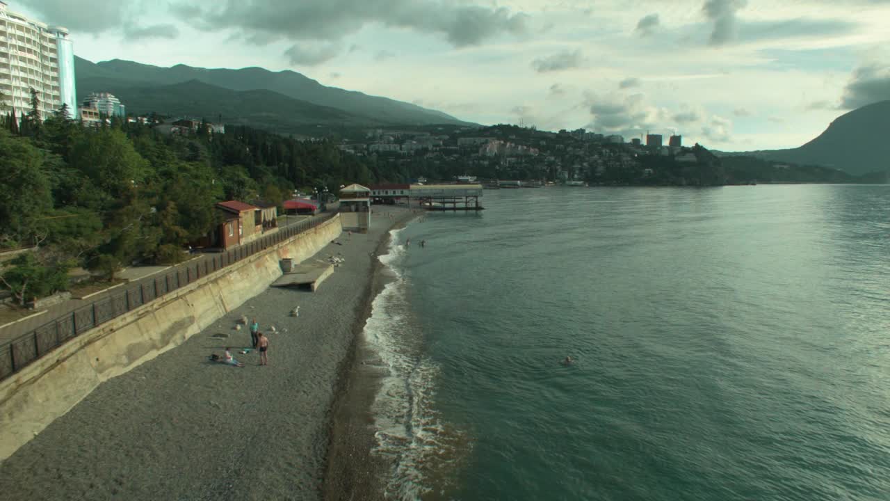 Vista costiera di una località balneare
