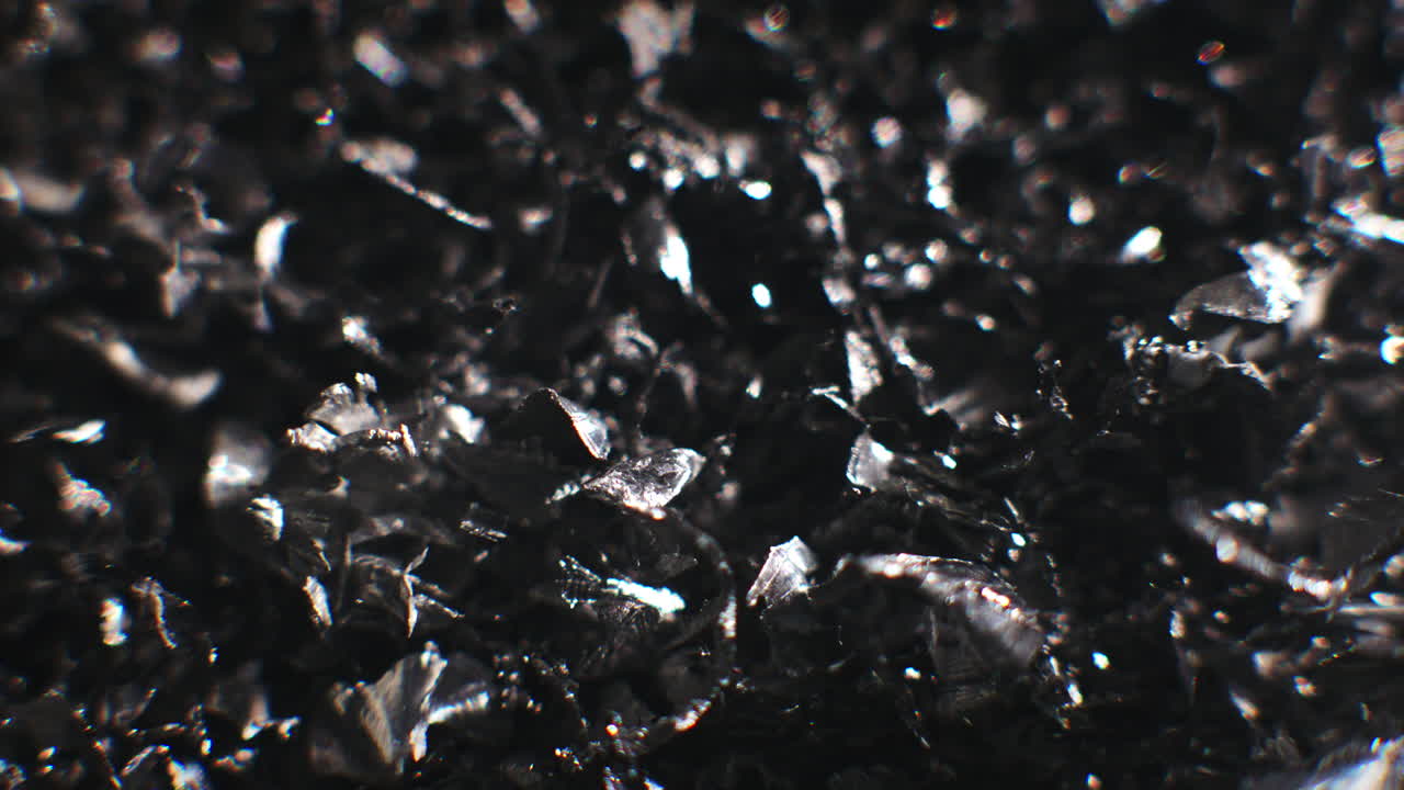 Silver metal erratic movement