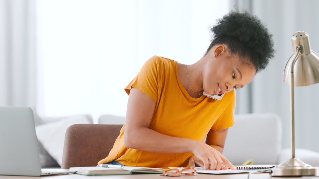 Freelance web developer rushing while speaking to