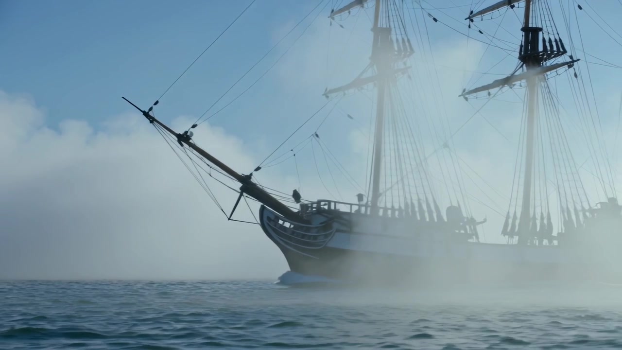 Segelfartyg som framträder när dimman lättar till havs, visar bogspröt, master, rigg, sjömän i rockar.