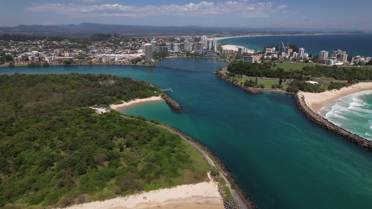 Tweed River, Tweed Heads And Coolangatta Suburb In Daytime In NSW, QLD, Australia. - aerial shot