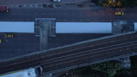 Two-passing-Skytrain's-on-Bangkok-BTS-System