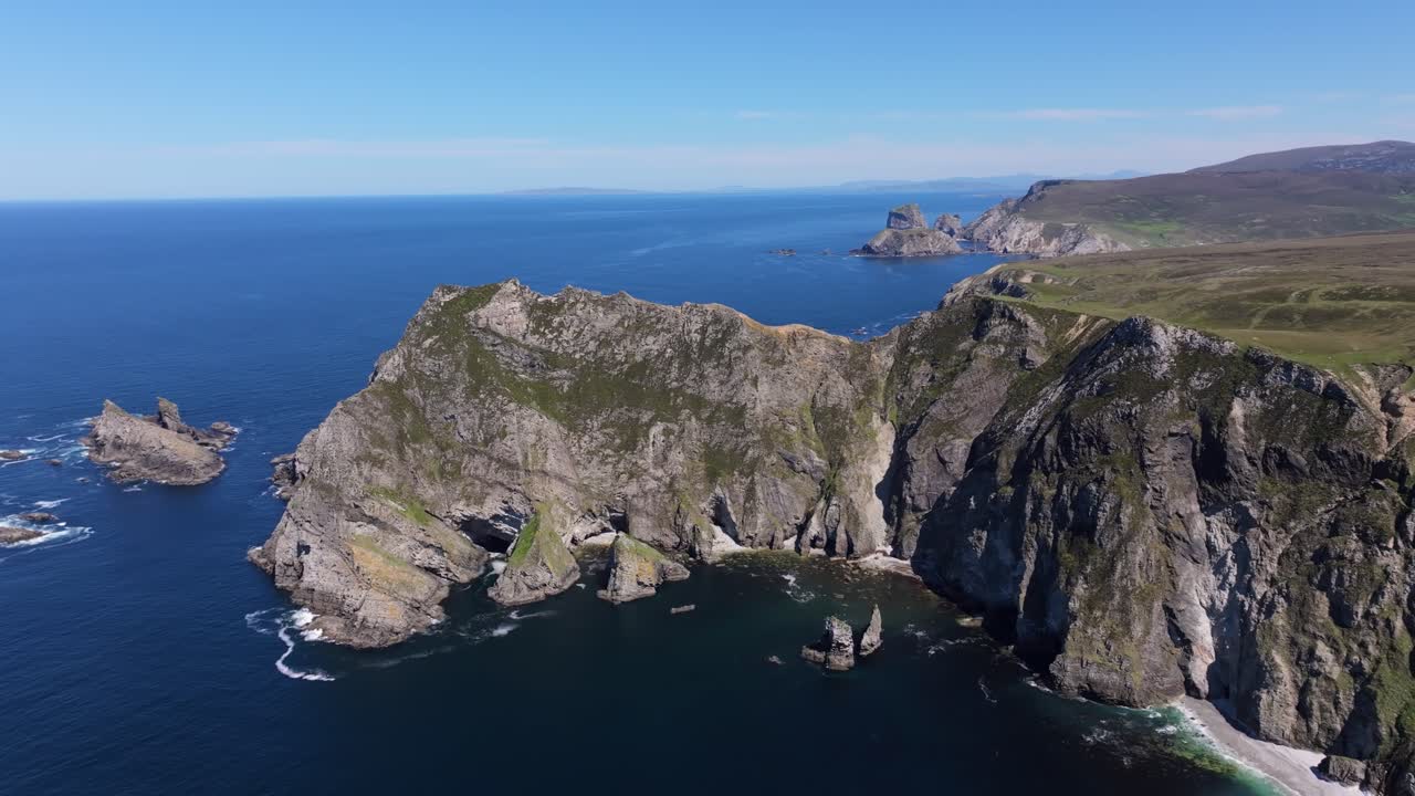 Sturral 4K Cinematic Drone Footage - Glencolumbkille - Co.Donegal - Ireland - 25_02