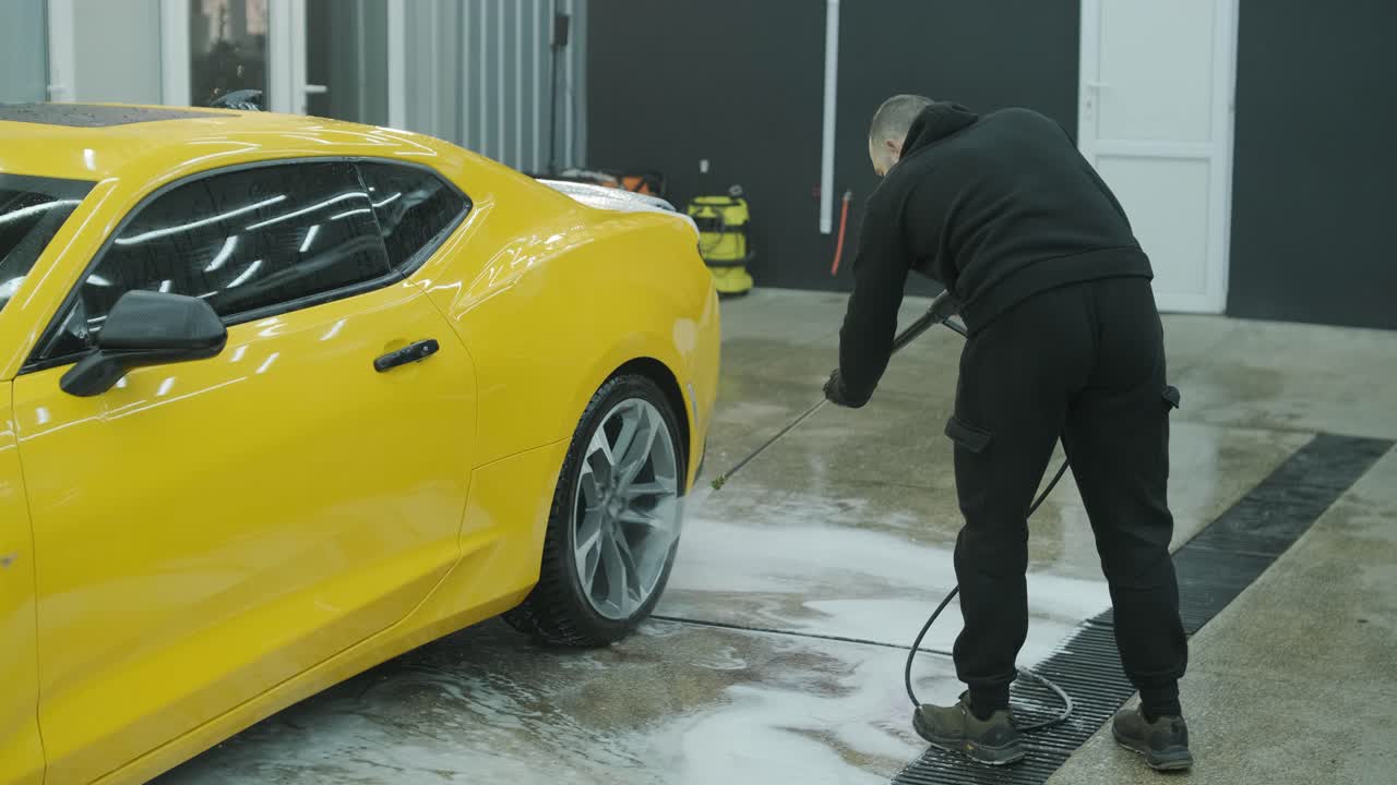 Professional Car Detailing – Washing, Ceramic Coating, and Interior Cleaning