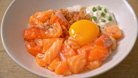 Japanese-rice-with-fresh-salmon-raw-and-pickled-egg---Asian-food-style