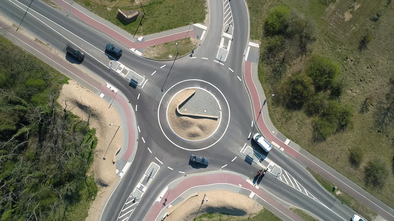 교통 원의 공중 사진