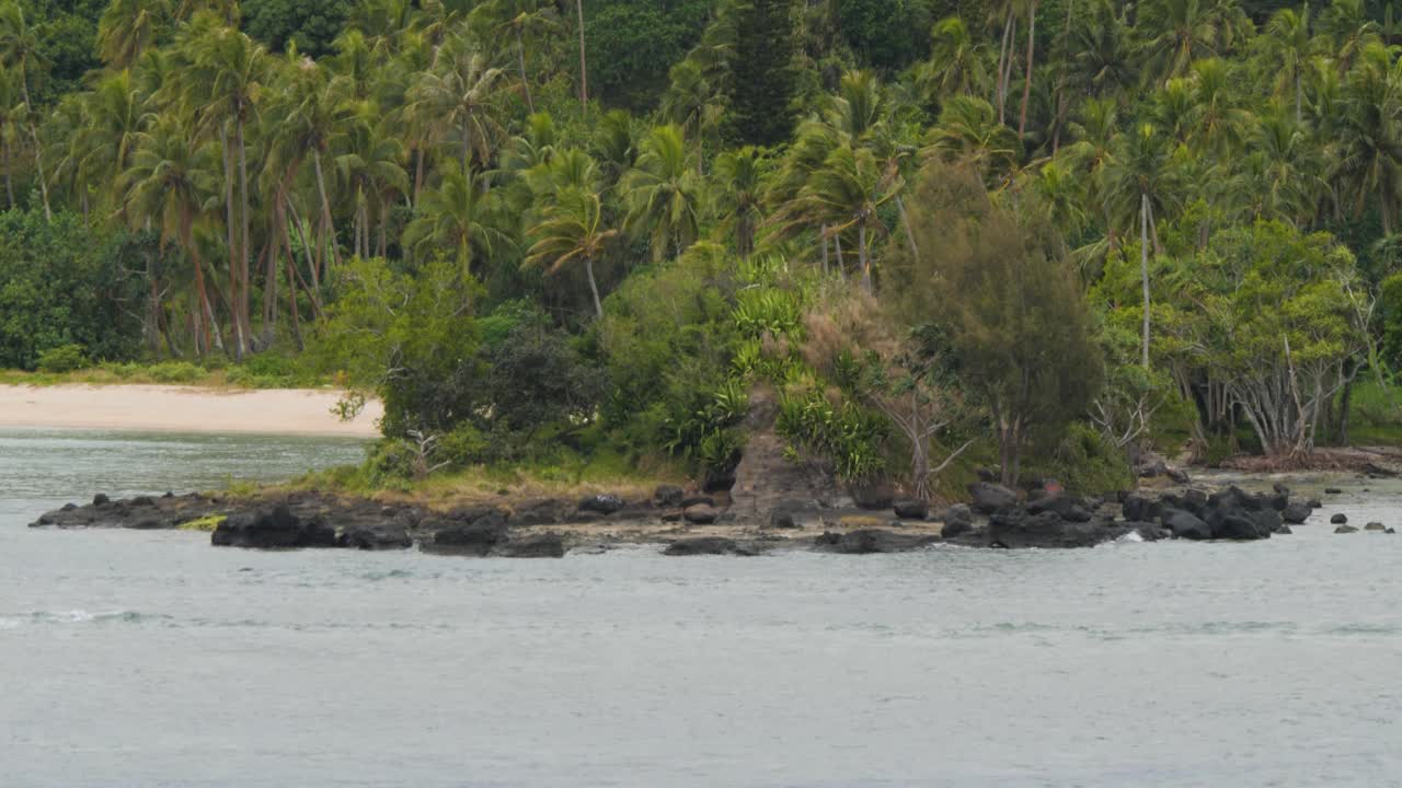 анейтиум, самый южный остров вануату, соседний с загадочным островом внуату