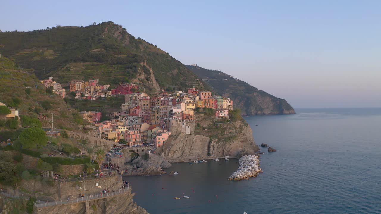 Venetian Elegance and Pisa's Leaning Legacy