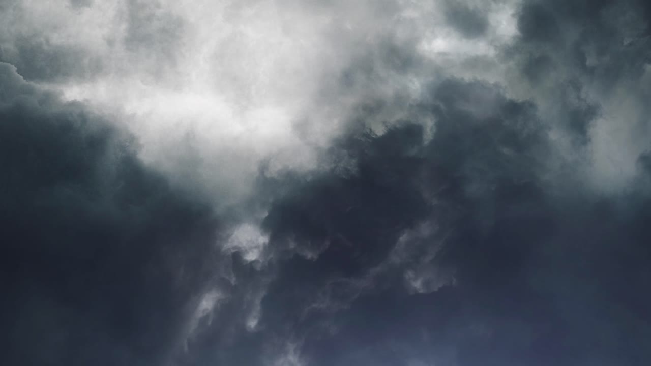 tormentas eléctricas, formaciones de nubes cumulonimbus 4k