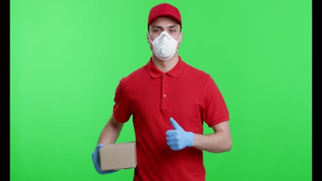 delivery person with mask and gloves