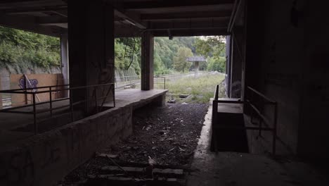 lost fabric in the middle of nowhere