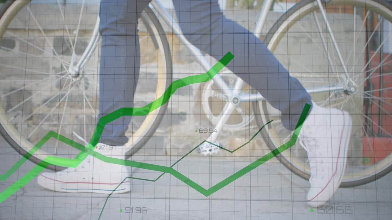 Sepatu kets melangkah menuju roda sepeda memulai grafik garis kisi untuk analisis gaya berjalan waktu nyata.