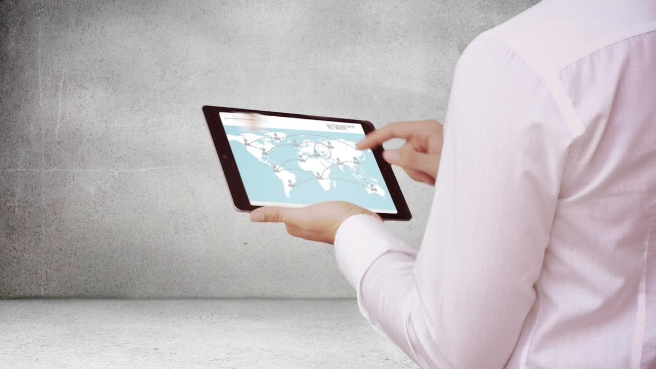 empresario en busca de nuevos empleados