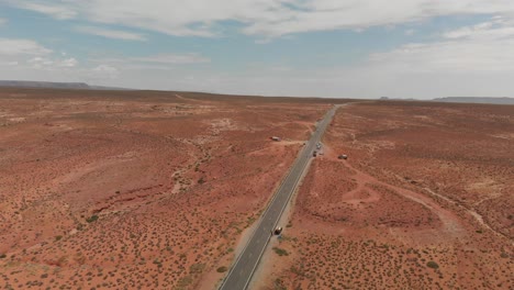 Vista-Lejana-Del-Valle-Del-Monumento-Desde-El-Famoso-Punto-De-Forrest-Gump-En-Sombrero-Mexicano,-Utah