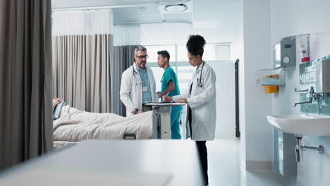 atención médica, hospital y un equipo médico de médicos