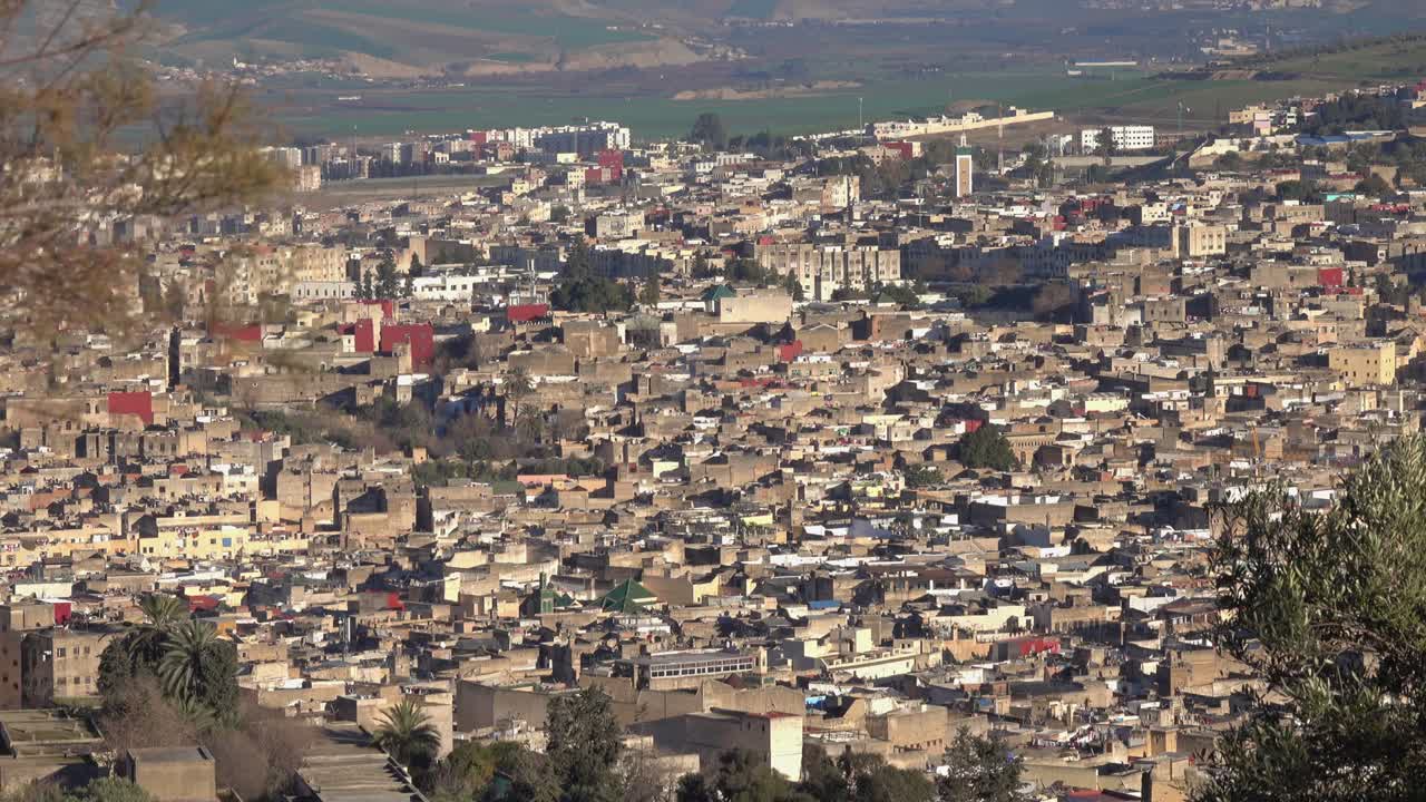 모로코의 페스 (fez) 의 오래된 메디나 (medina) 가 해가 지는 순간