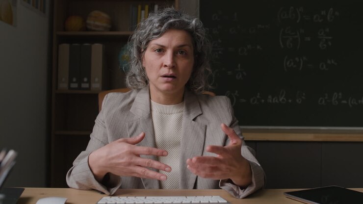 Lezione di matematica online con insegnante