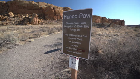 hungo pavi chacoan great house, sign on a hiking trail in chaco culture national historical park, new mexico usa