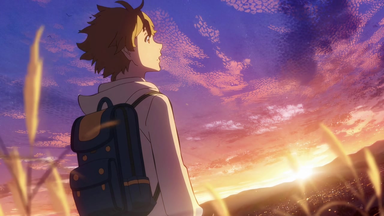 Persona animata con zaino che osserva un tramonto vibrante su un paesaggio