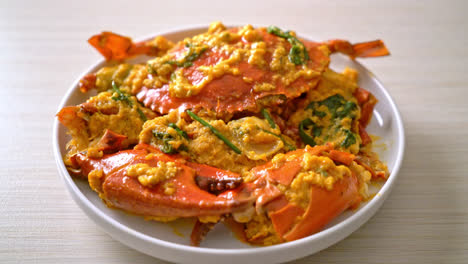 stir fried crab with curry powder - seafood style