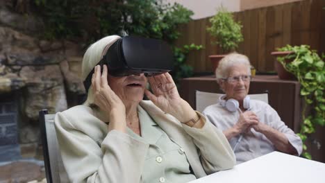 elderly women experiencing virtual reality