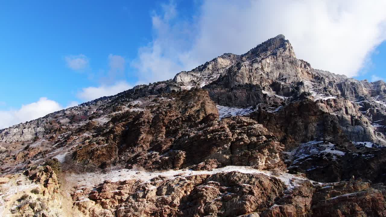 INCREICLE AERIAL VIEW SURROUNDING THE ROCKS CANYON MOUNTAIN IN PROVO UTAH