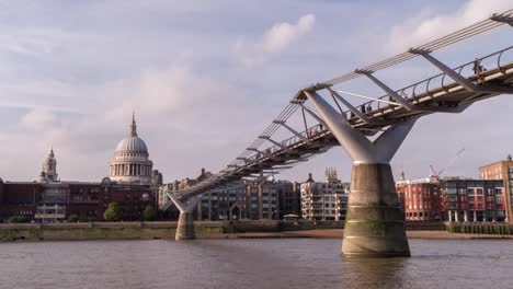 Millennium-Bridge-Dji-4k-05