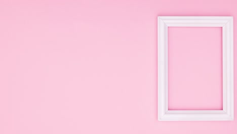 hermosas rosas rosas aparecen en el marco romántico blanco para el texto en el tema rosa. detener el movimiento