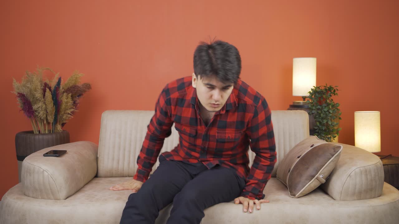 편안하고 행복하고 평화로운 사람.