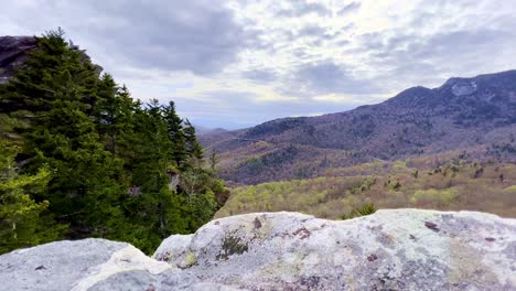 Großvater-Mountain-NC,-North-Carolina-Im-Frühling