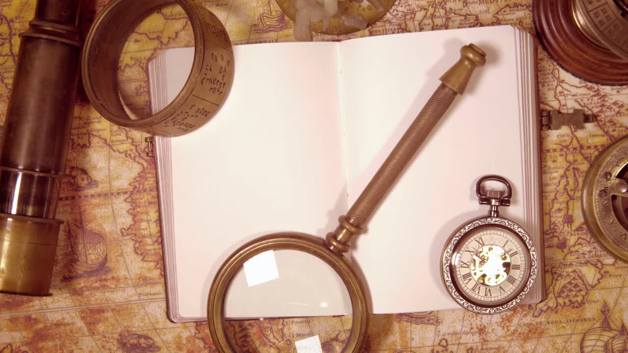 1565년의 오래된 지도에 그려진 빈티지 고정물입니다.