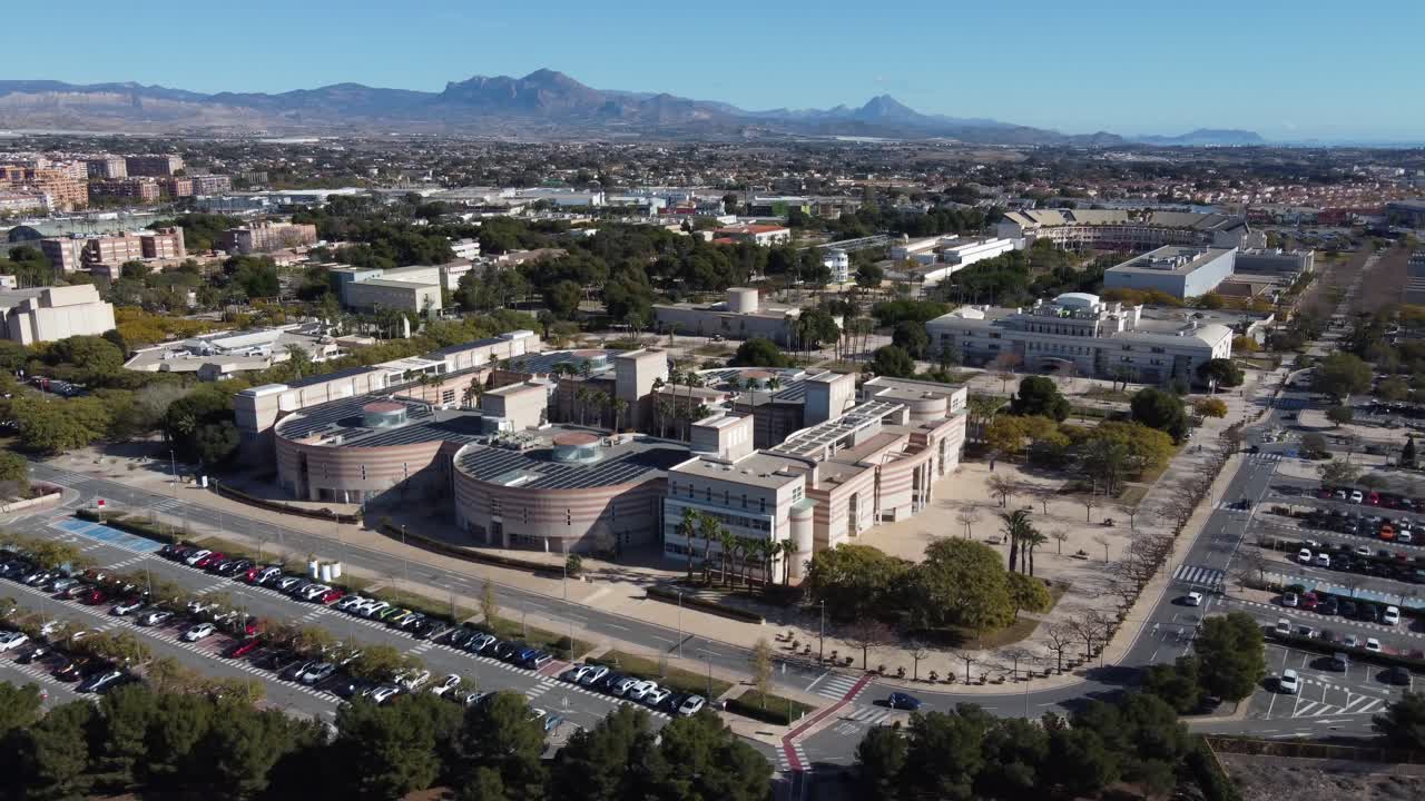Revealing the campus of the University of Alicante, Spain