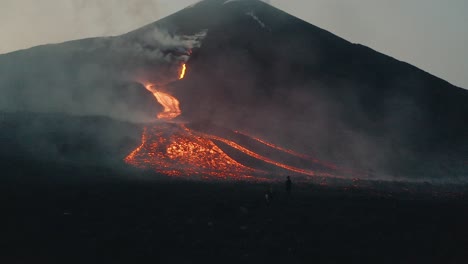 Ríos-De-Lava-De-La-Erupción-Del-Volcán-Pacaya-En-Guatemala