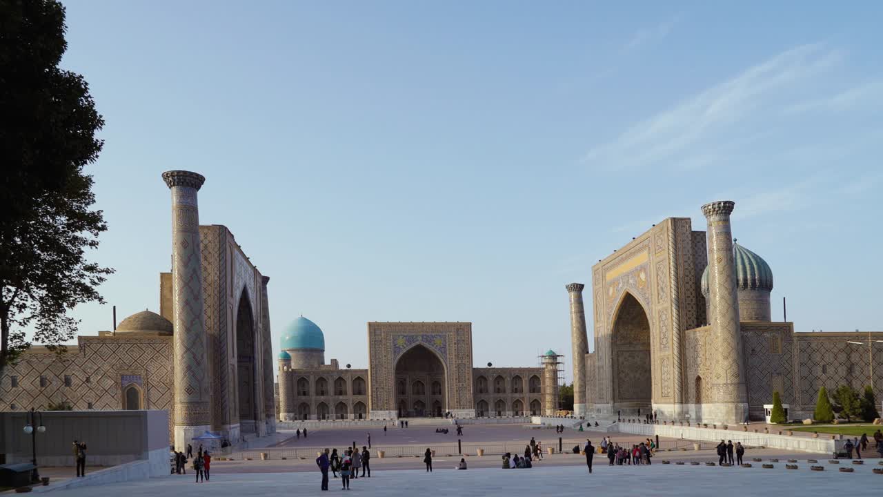 registan square in samarkand, time laps