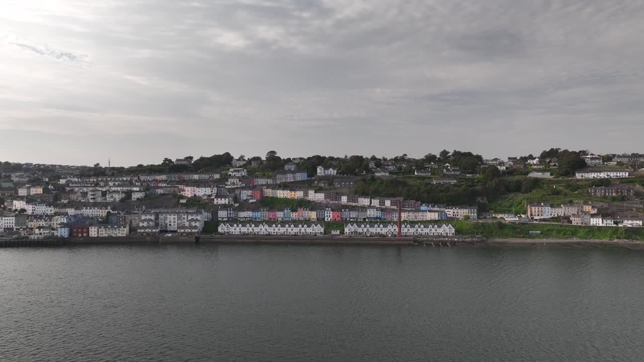 cobh town co. cork irlanda imágenes de aviones no tripulados