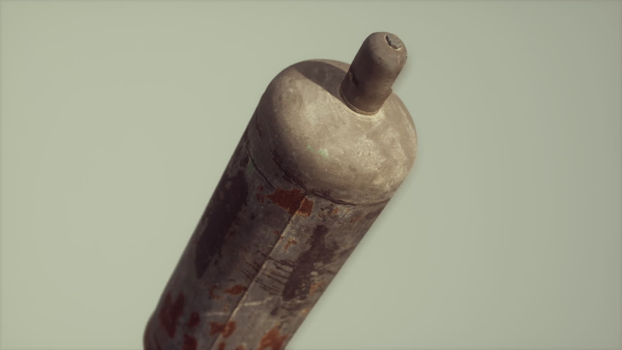 peligro viejo recipiente de gas oxidado