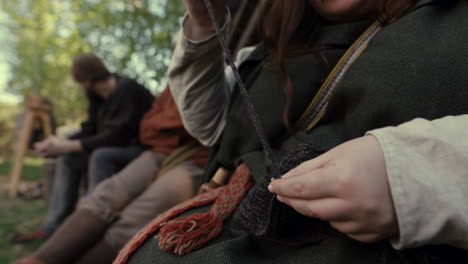 medieval people knitting