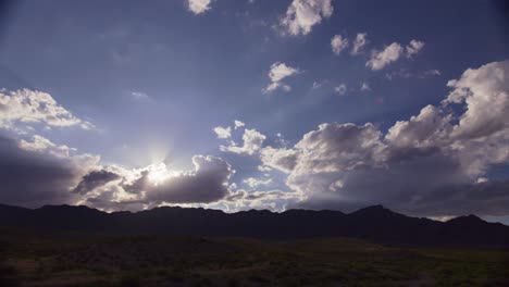 la cordillera del paso el atardecer el lapso de tiempo de ancho 4k