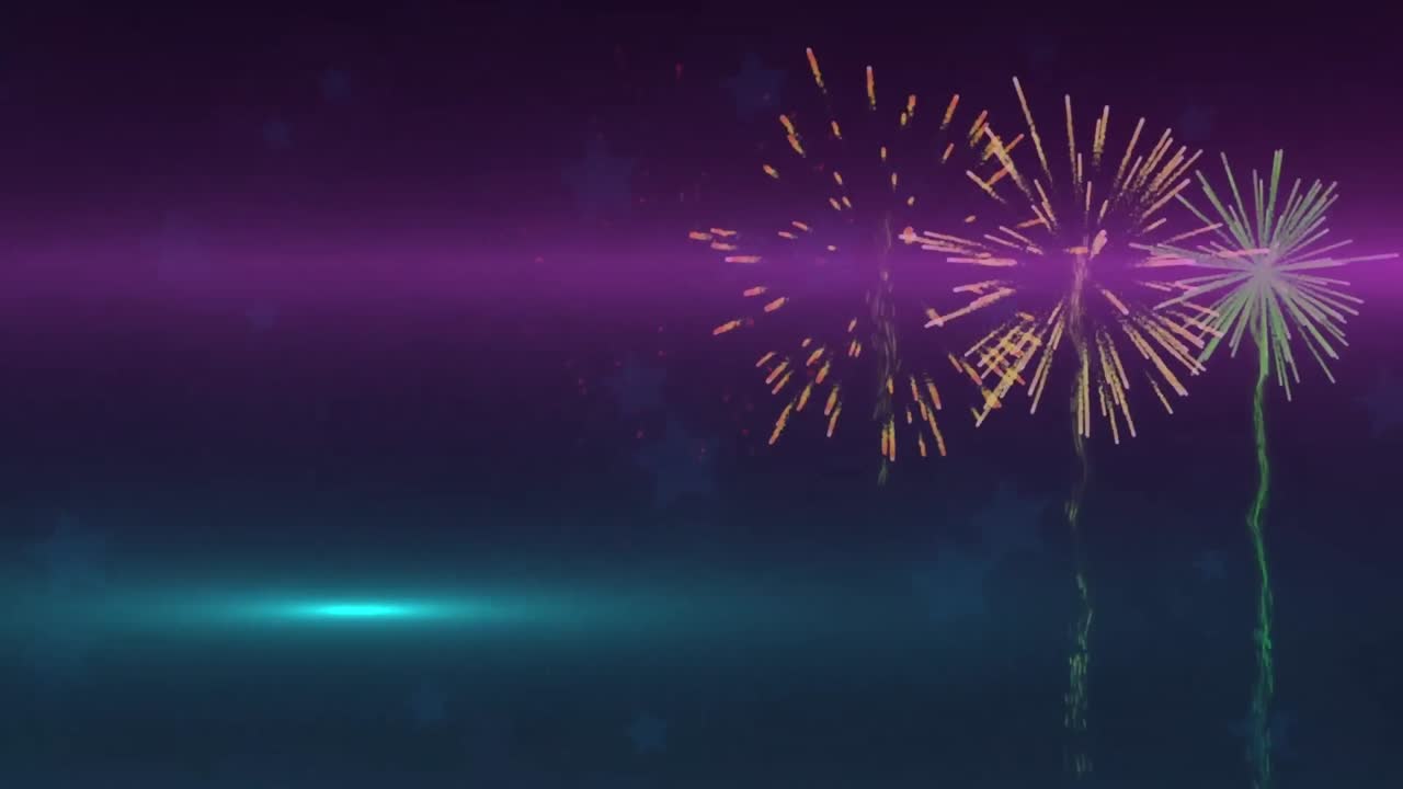 แอนิเมชันดิจิทัลของเส้นแสงสีน้ำเงินและสีชมพูตัดกับดอกไม้ไฟที่กำลังระเบิดบนพื้นหลังสีดำ